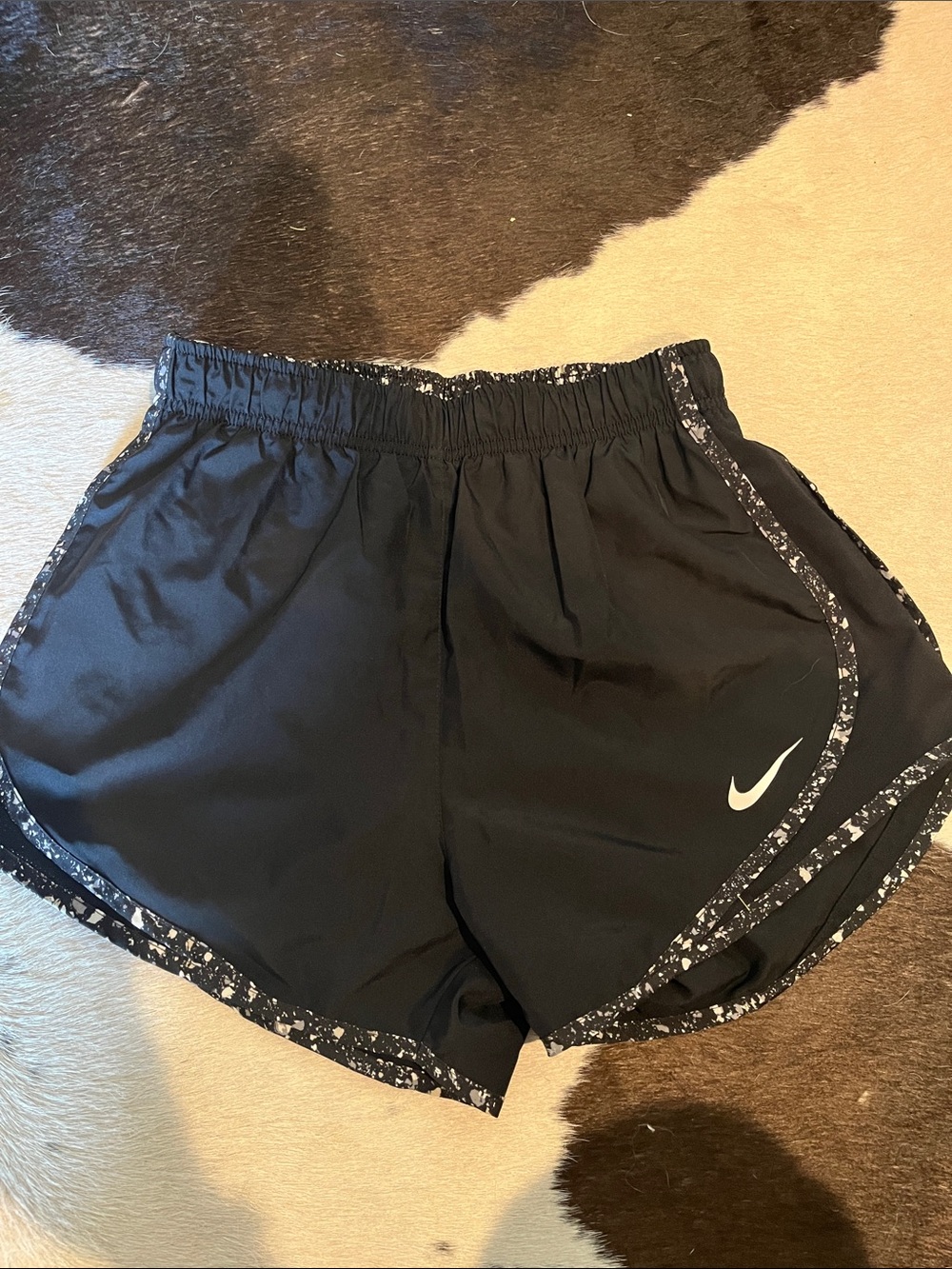 Nike Black Women's Athletic Running Shorts with Contrast Speckle Trim